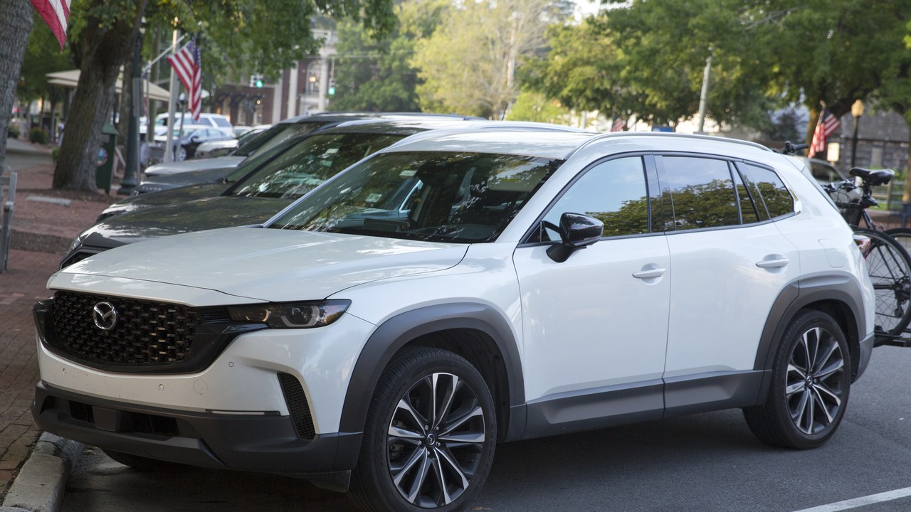 Mazda CX-50 — Image Credit: Mr.choppers - CC BY-SA 3.0/Wiki Commons