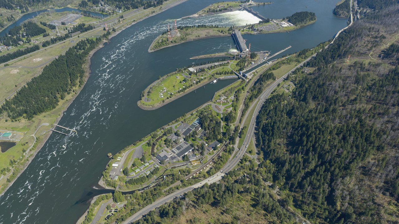 Bonneville Dam — Image Credit: OregonDOT - CC BY 2.0/Wiki Commons