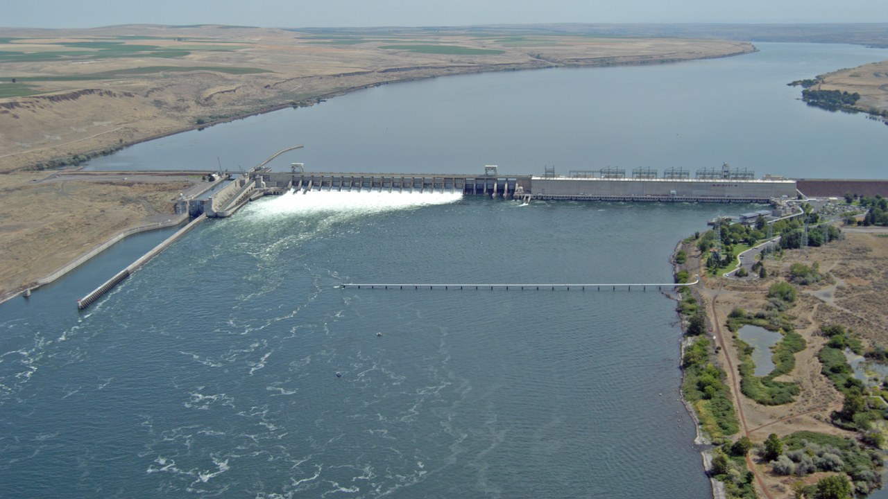 McNary Dam — Image Credit: Bonneville Power - CC BY 2.0/Wiki Commons