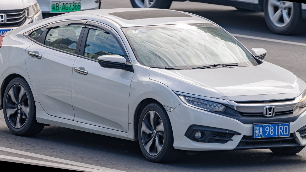 2016 Honda Civic — Image Credit: Dinkun Chen - CC BY-SA 4.0/Wiki Commons