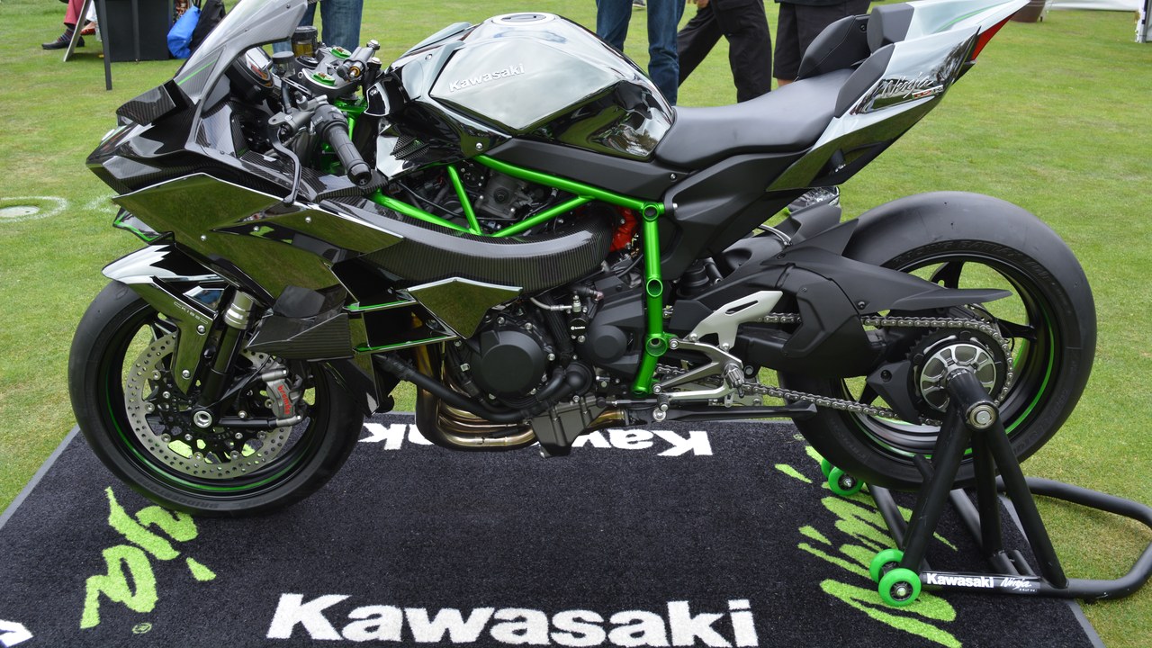 Kawasaki Ninja H2 — Image Credit: Daniel Hartwig from San Mateo, CA, USA - CC BY 2.0/Wiki Commons