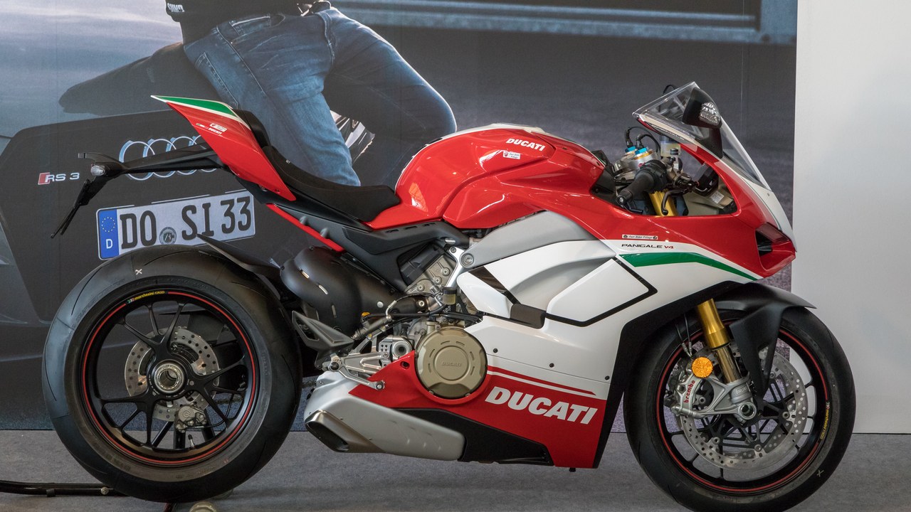 Ducati Panigale V4 — Image Credit: Matti Blume - CC BY-SA 4.0/Wiki Commons