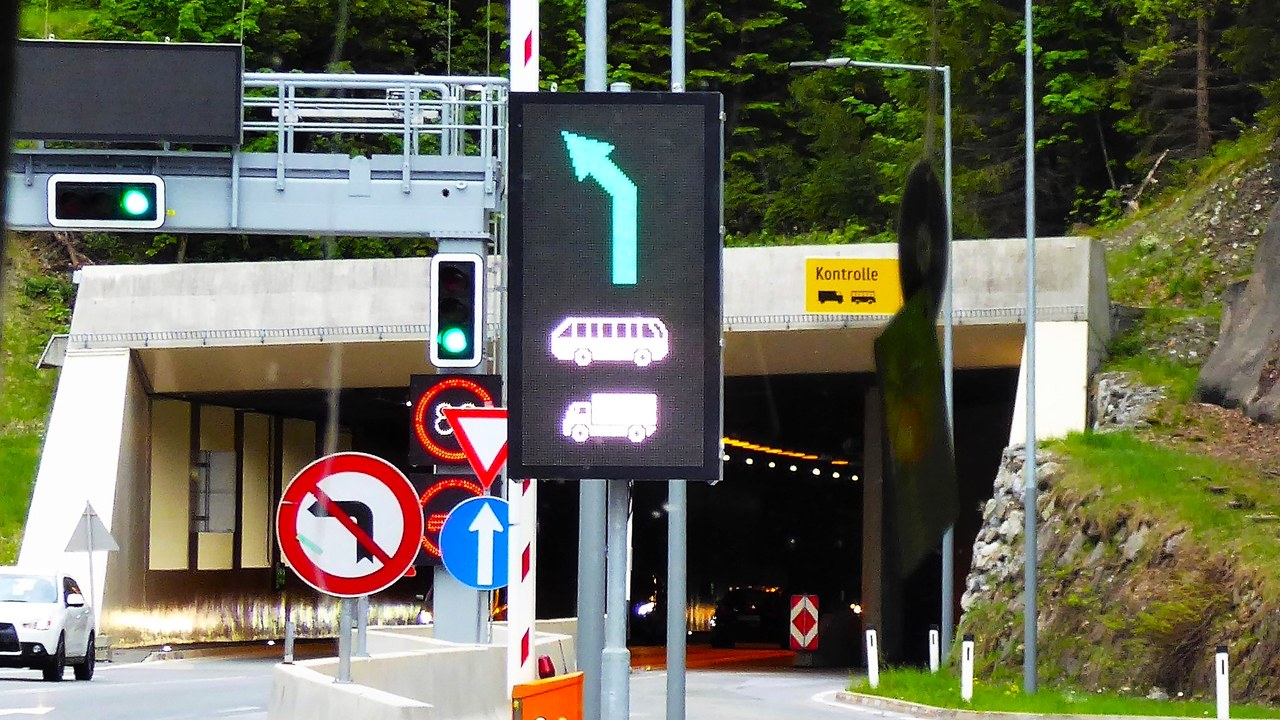 Arlberg Road Tunnel — Image Credit: Bingar1234 - CC BY-SA 4.0/Wiki Commons