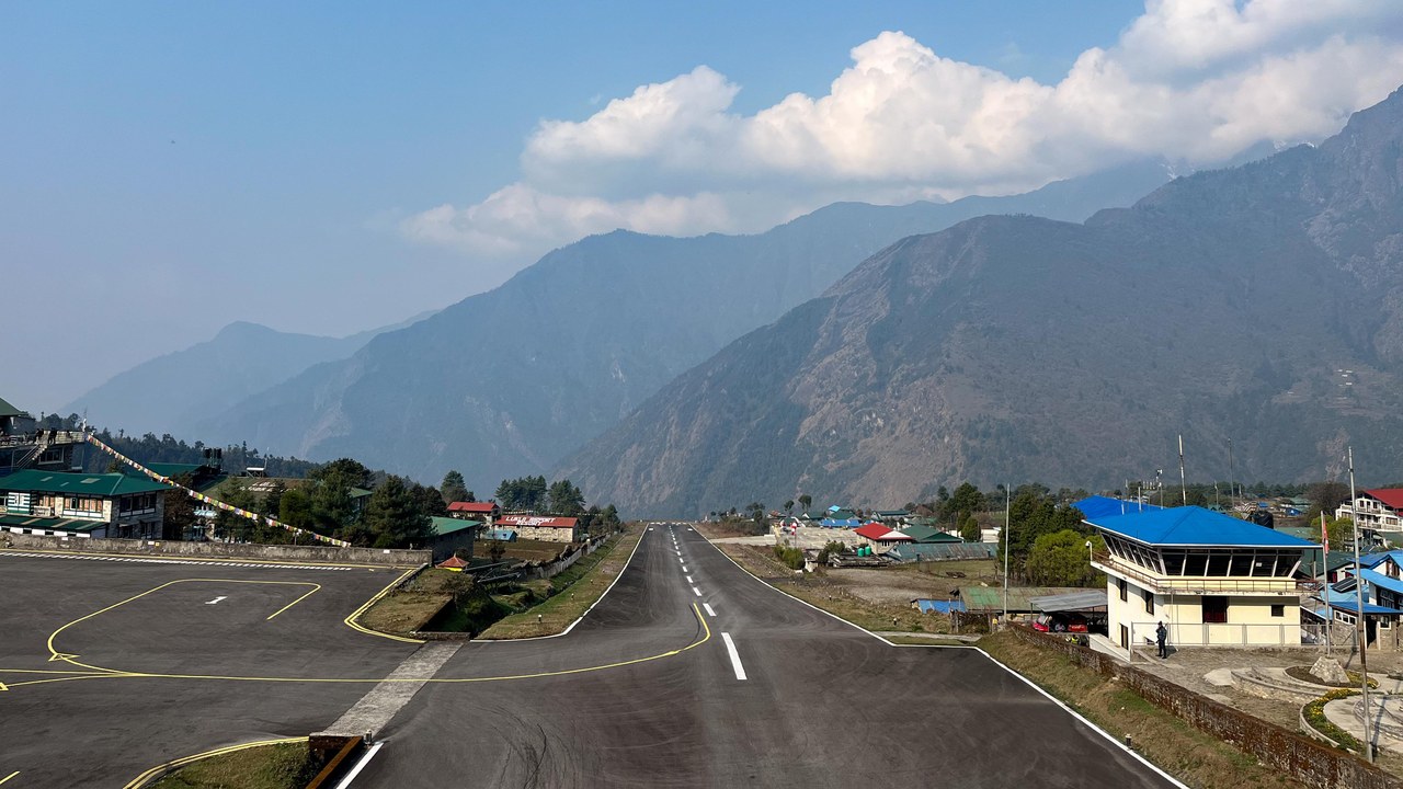 Tenzing-Hillary Airport (Lukla) — Image Credit: Nepal Trek Adventures - CC BY-SA 4.0/Wiki Commons