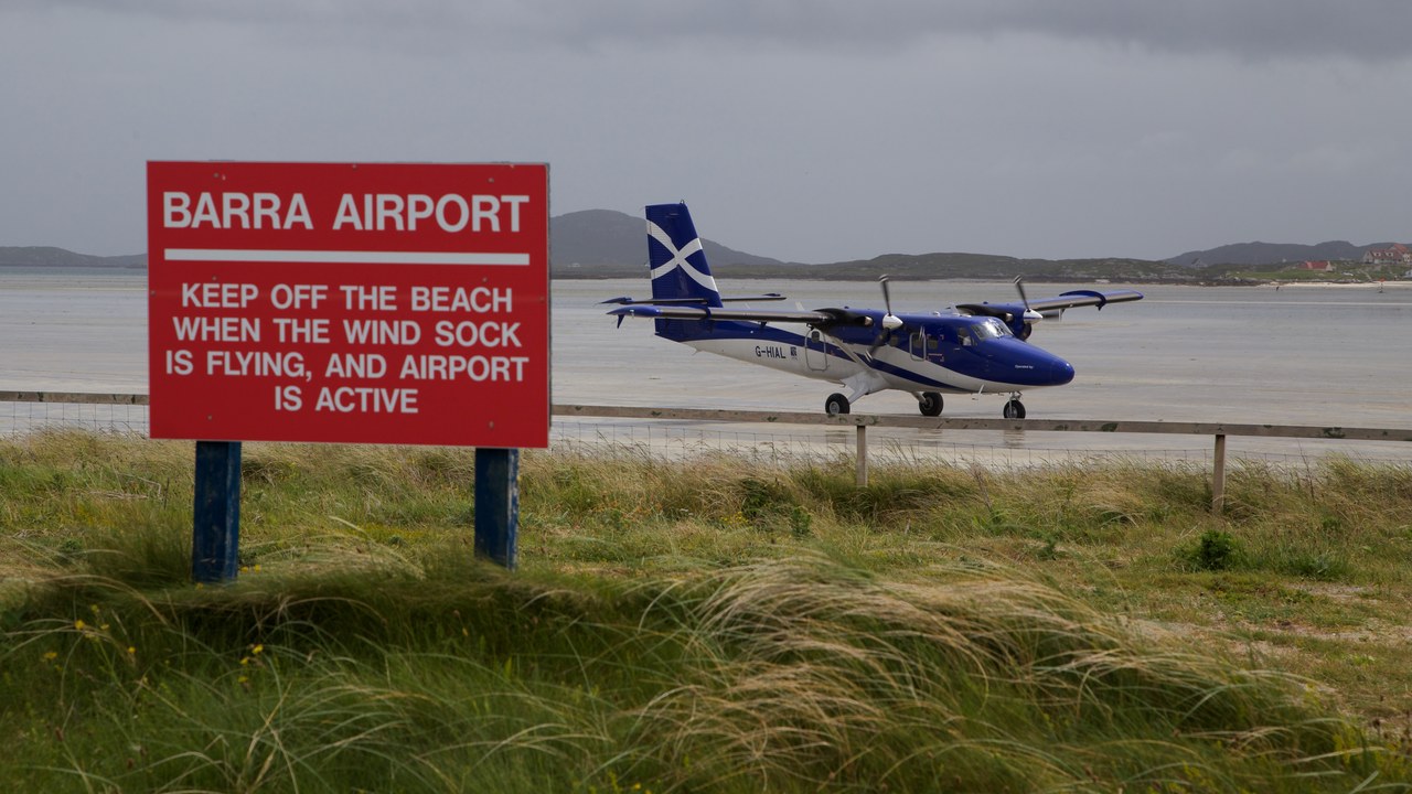 Barra Airport — Image Credit: Tom Parnell from Scottish Borders, Scotland - CC BY-SA 2.0/Wiki Commons