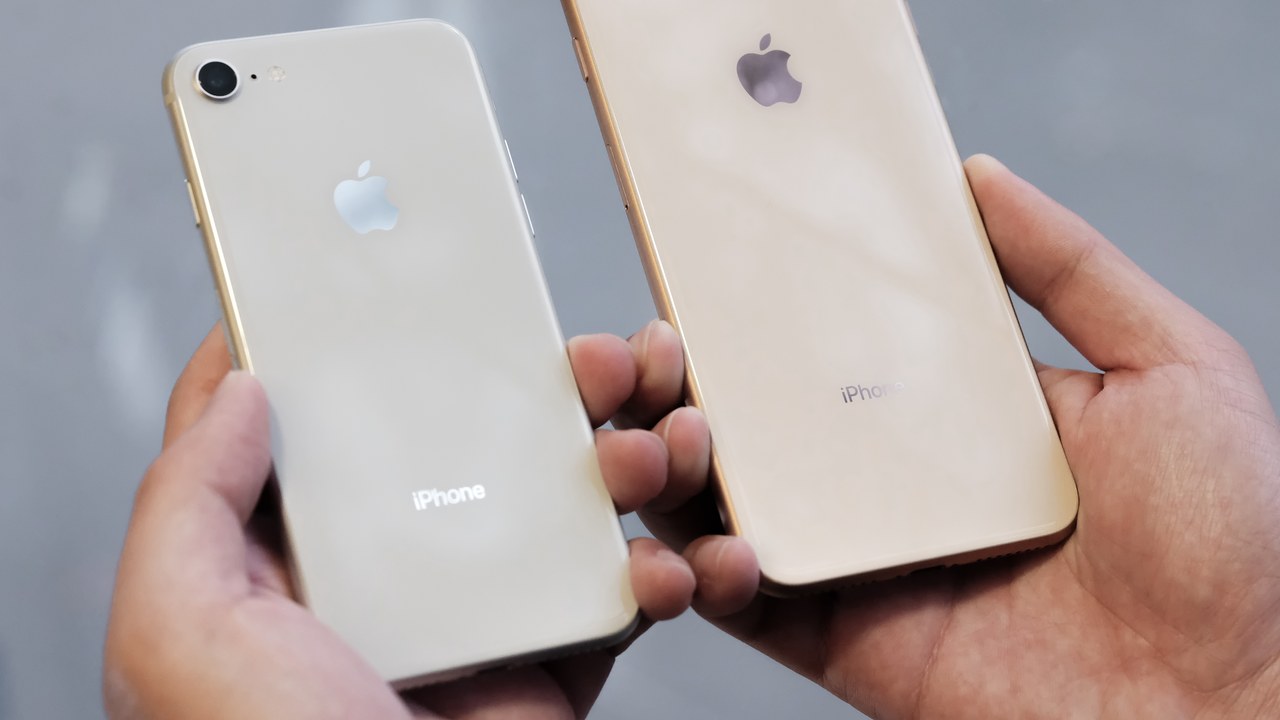 iPhone 8, iPhone 8 Plus & iPhone X — Image Credit: Tinh tế Photo - CC0/Wiki Commons