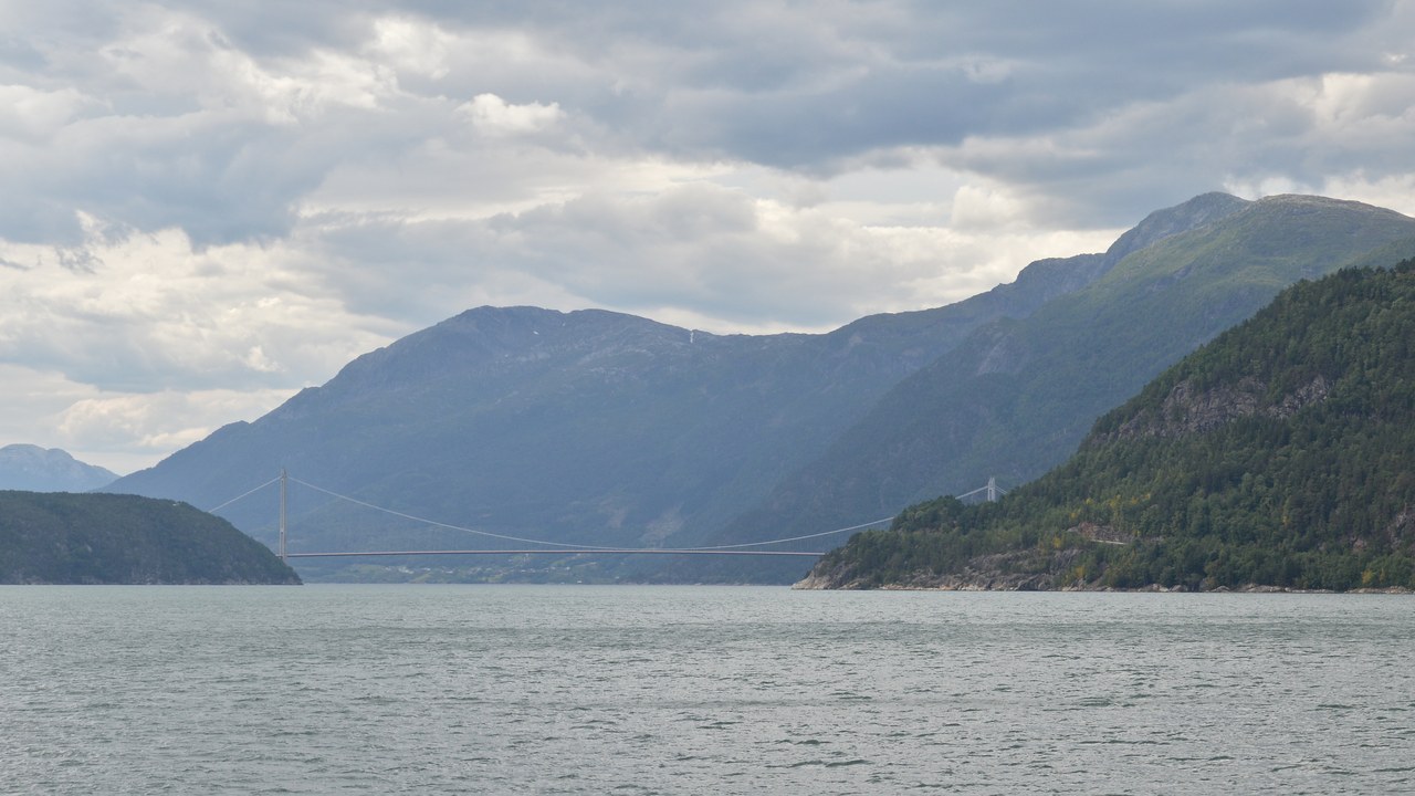 Hardanger Bridge — Image Credit: Ryan Hodnett - CC BY-SA 4.0/Wiki Commons