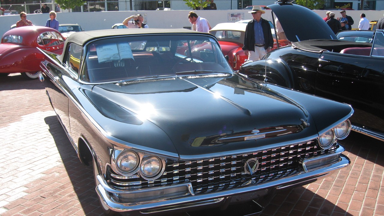 1959 Buick Electra — Image Credit: Simon Davison - CC BY 2.0/Wiki Commons