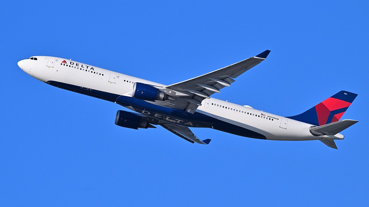 Airbus A330 — Image Credit: 4300streetcar - CC BY 4.0/Wiki Commons