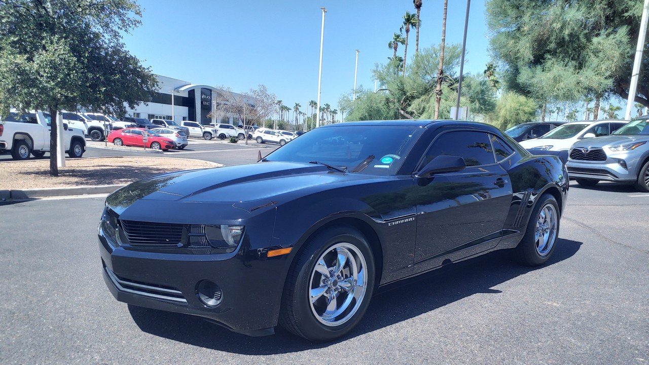 Chevrolet Camaro — Image Credit: HJUdall - CC0/Wiki Commons