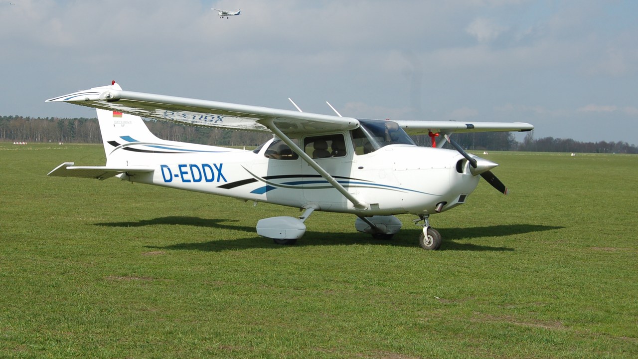 Cessna 172 Skyhawk — Image Credit: Huhu Uet - CC BY-SA 3.0/Wiki Commons