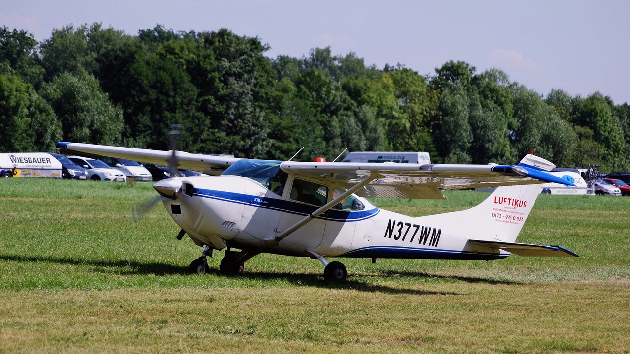 Cessna 182 Skylane — Image Credit: Felix König, —DerHexer - CC BY 3.0/Wiki Commons