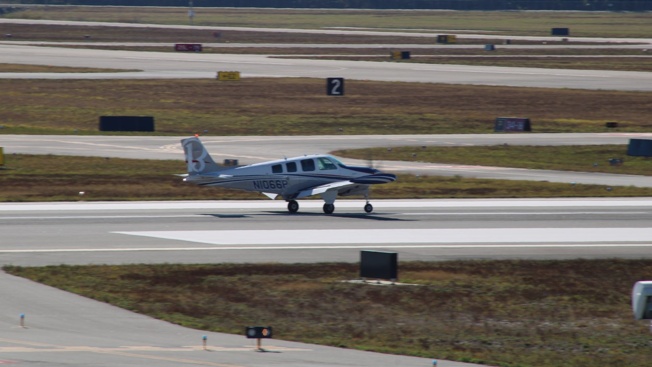 Beechcraft Bonanza — Image Credit: ZLEA - CC BY-SA 4.0/Wiki Commons