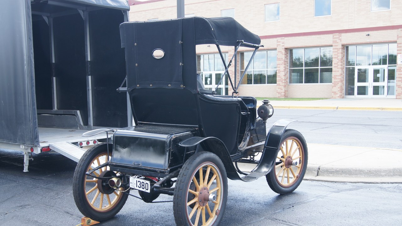 Baker Electric — Image Credit: Greg Gjerdingen from Willmar, USA - CC BY 2.0/Wiki Commons