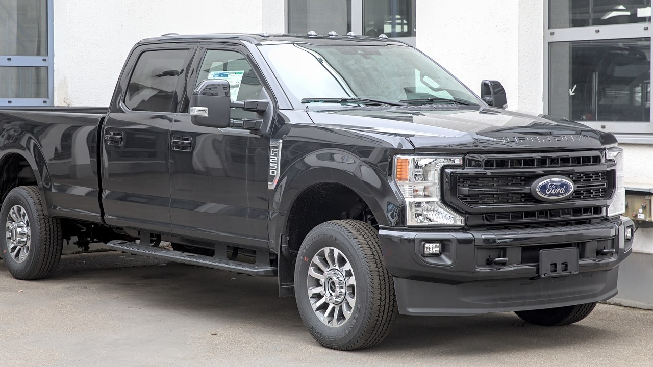 Ford Super Duty — Image Credit: Alexander-93 - CC BY-SA 4.0/Wiki Commons