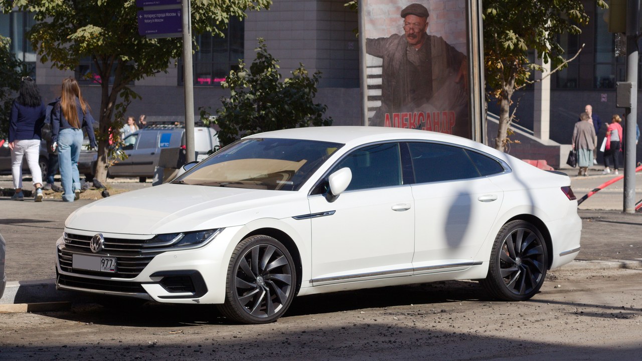 Volkswagen Arteon — Image Credit: Retired electrician - CC0/Wiki Commons