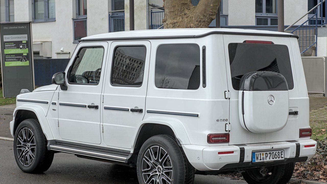 Mercedes-Benz G 580 with EQ Technology — Image Credit: Alexander Migl - CC BY-SA 4.0/Wiki Commons