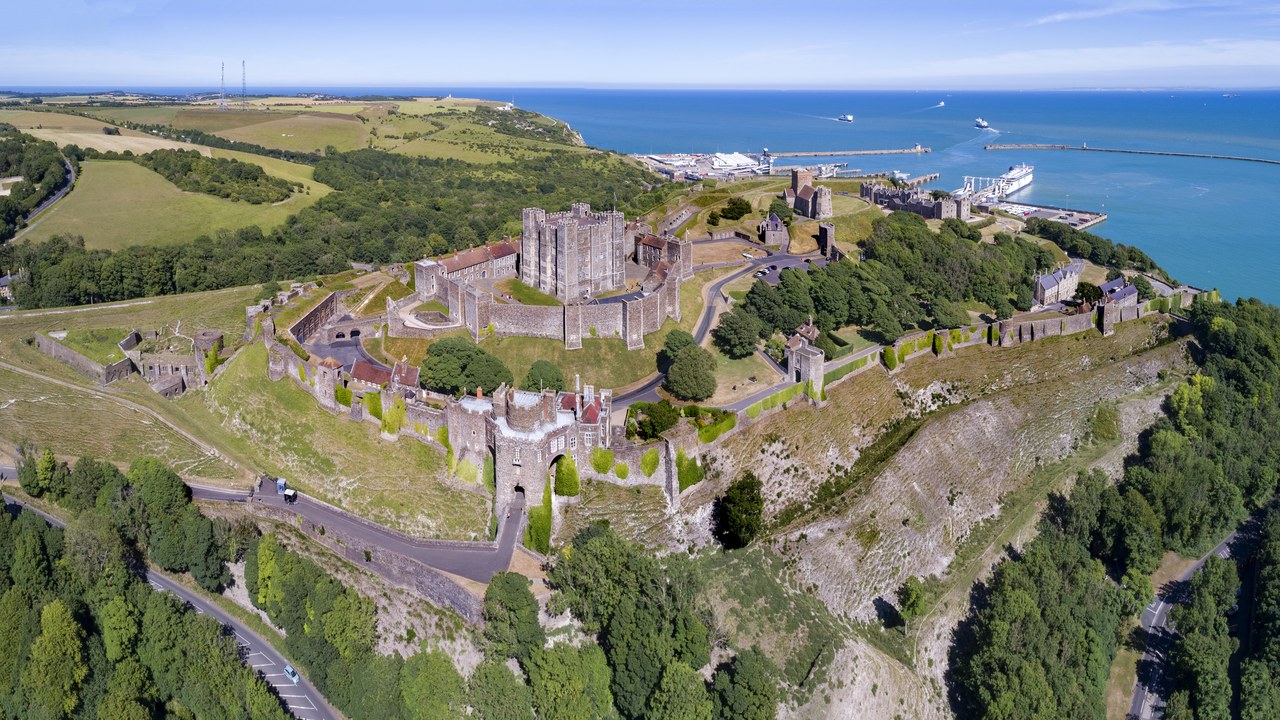 Dover Castle — Image Credit: Chensiyuan - CC BY-SA 4.0/Wiki Commons