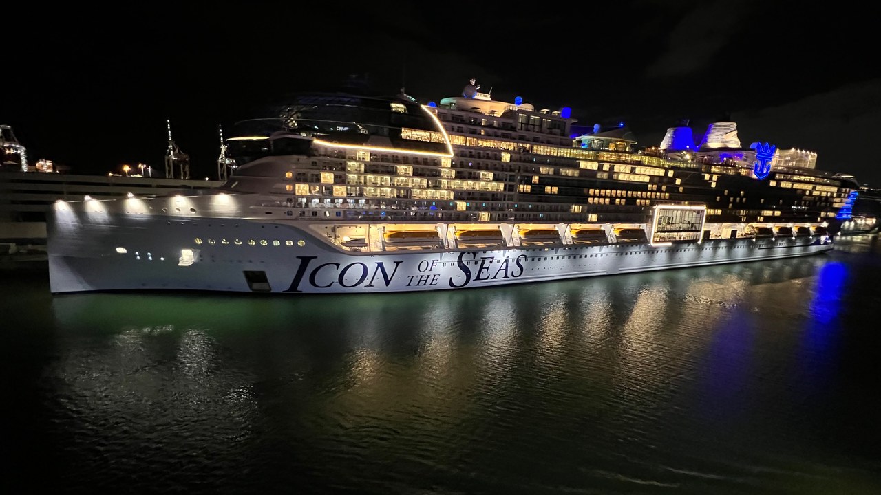 Icon of the Seas — Image Credit: Kahunapule Michael Johnson - CC BY-SA 2.0/Wiki Commons
