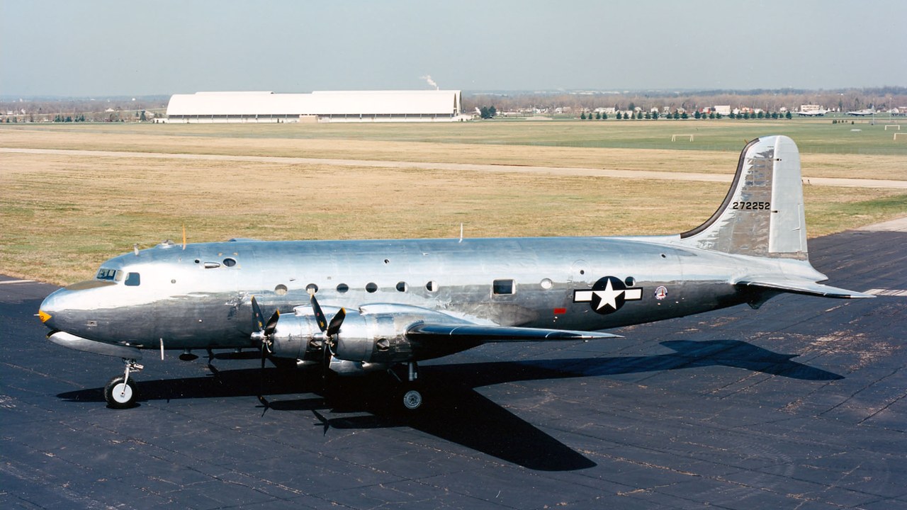 VC-54C Sacred Cow — Image Credit: USAF - Public domain/Wiki Commons