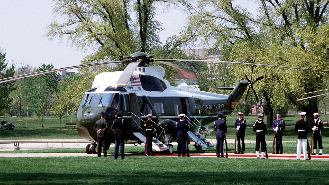 Marine One — Image Credit: Maurice G. Fitzgerald - Public domain/Wiki Commons