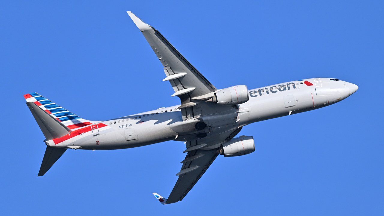 Boeing 737-800 — Image Credit: 4300streetcar - CC BY 4.0/Wiki Commons