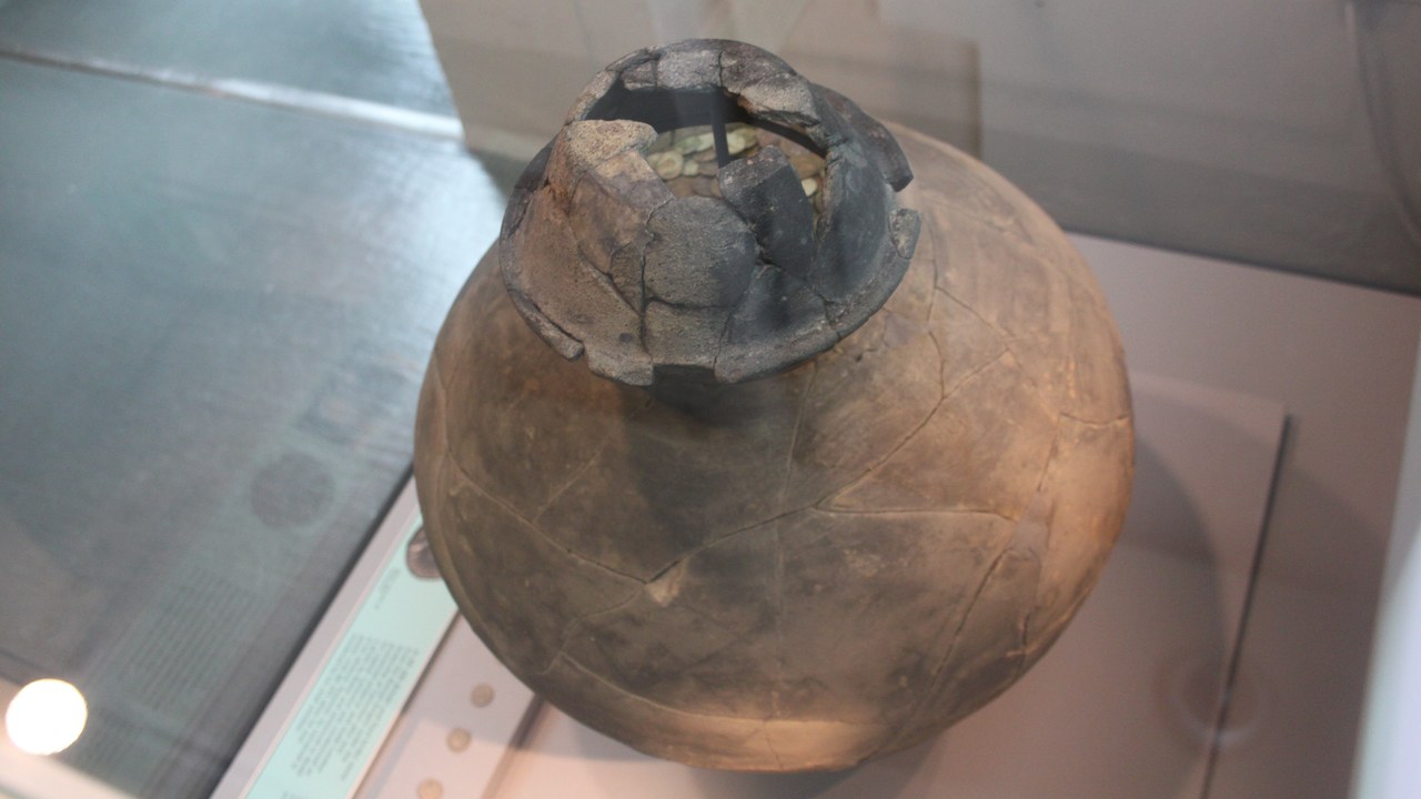 Frome Hoard — Image Credit: Rodw - CC BY-SA 3.0/Wiki Commons