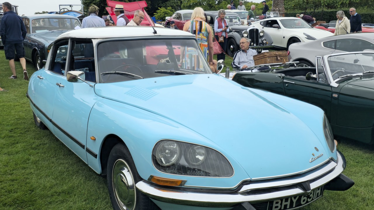 Citroën DS — Image Credit: Calreyn88 - CC BY-SA 4.0/Wiki Commons
