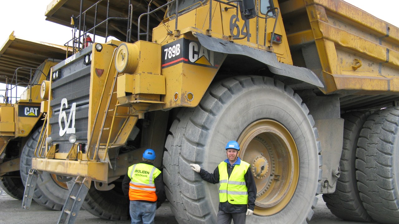 Caterpillar 789 — Image Credit: TZorn - CC BY-SA 3.0/Wiki Commons