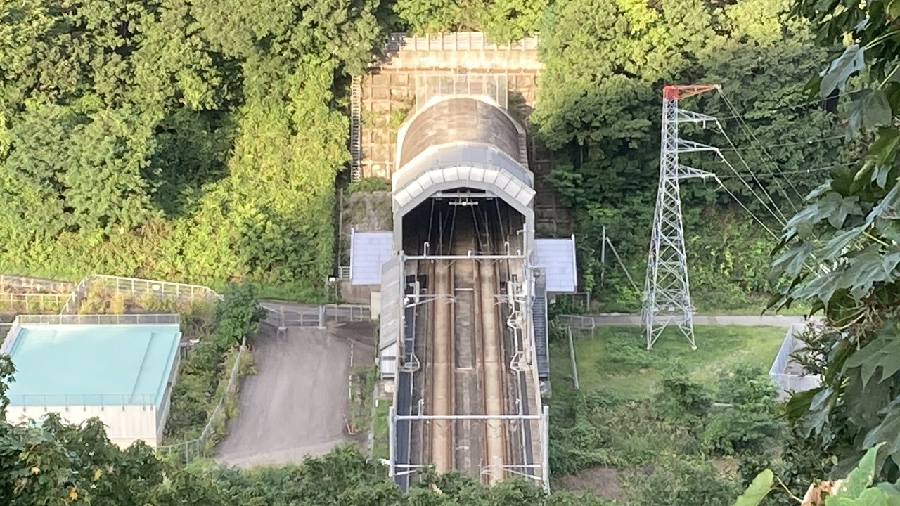 Hakkōda Tunnel — Image Credit: Mccunicano - CC BY-SA 4.0/Wiki Commons