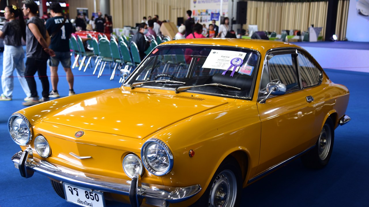 Fiat 850 — Image Credit: Coolalabright - CC BY 4.0/Wiki Commons