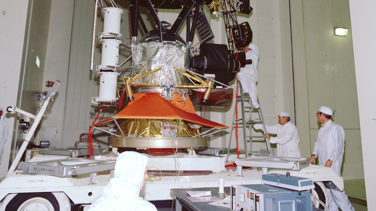 Voyager 1 — Image Credit: JOHN GREGOIRE, NASA/JPL - Public domain/Wiki Commons