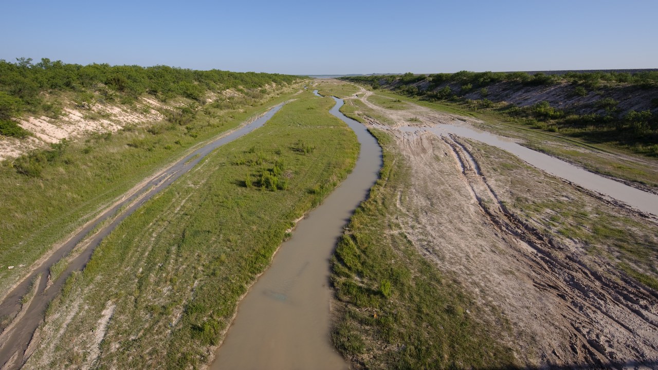Twin Buttes Reservoir — Image Credit: USDA NRCS Texas - Public domain/Wiki Commons