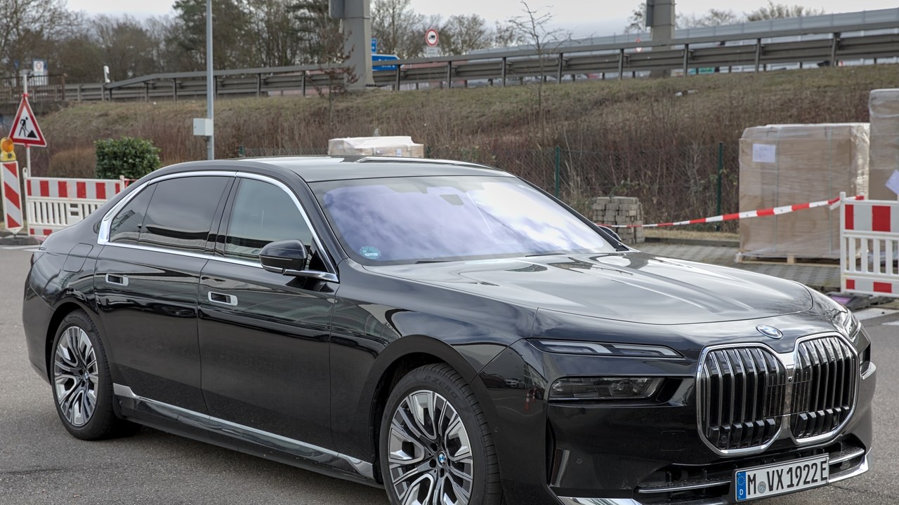 BMW i7 M70 — Image Credit: Alexander-93 - CC BY-SA 4.0/Wiki Commons