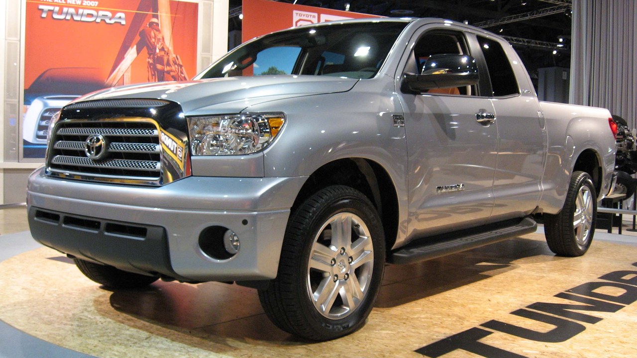 2012 Toyota Tundra — Image Credit: IFCAR - Public domain/Wiki Commons