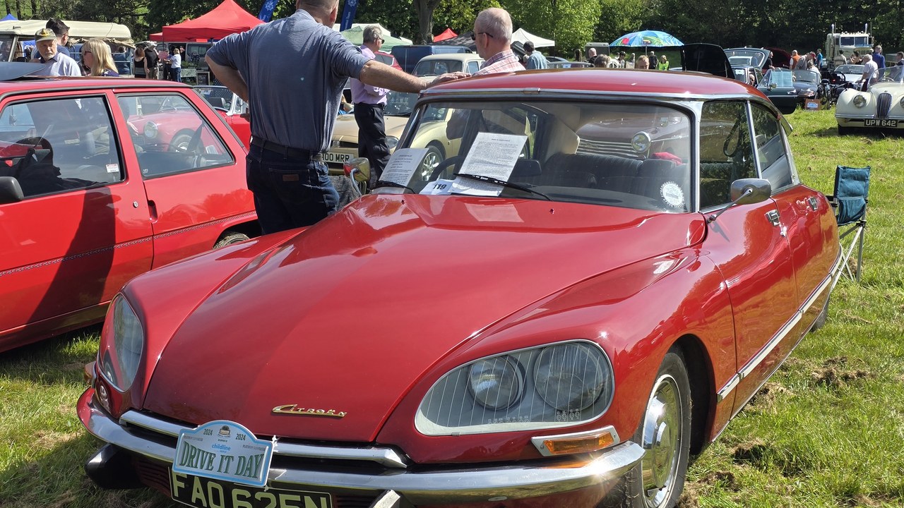Citroën DS 23 sedan (1973 example) — Image Credit: Calreyn88 - CC BY-SA 4.0/Wiki Commons
