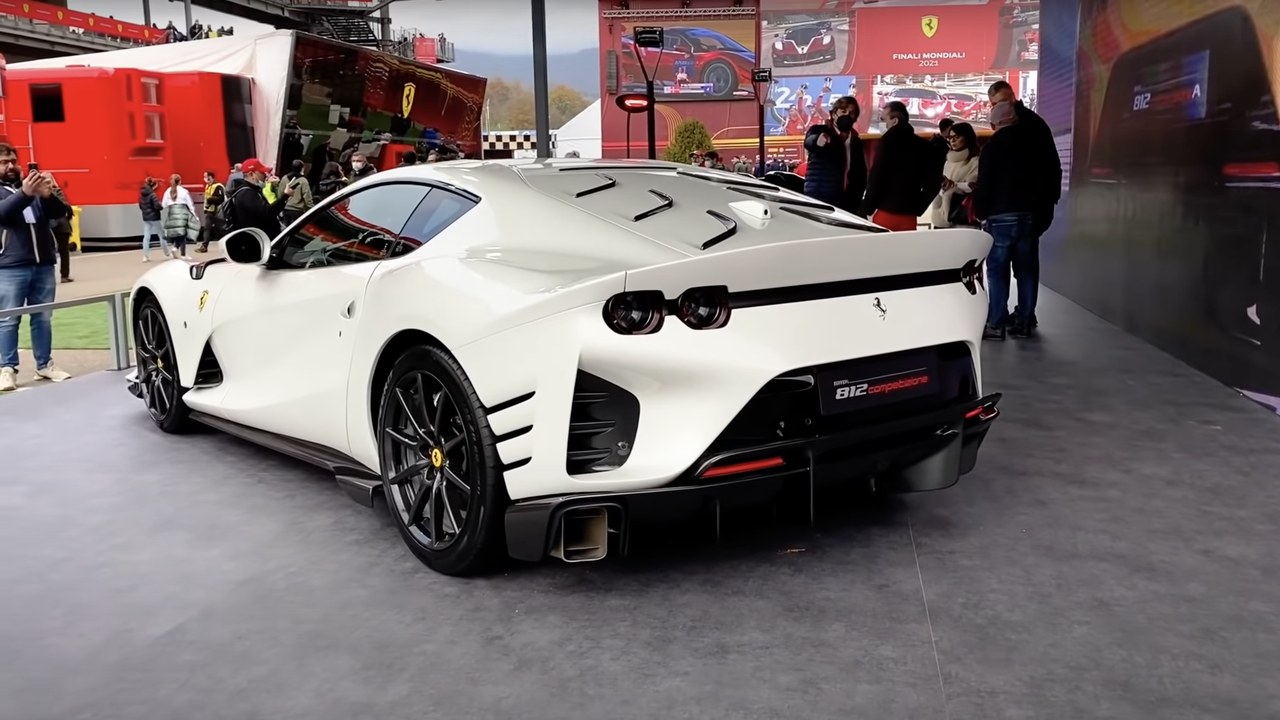 Ferrari 812 Competizione — Image Credit: pelican-actor - CC BY 2.0/Wiki Commons