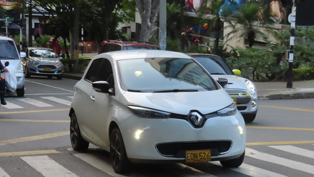 Renault Zoe (2021) — Image Credit: Jason Lawrence - CC BY 2.0/Wiki Commons