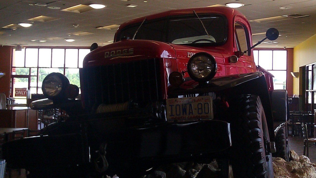 Dodge Power Wagon — Image Credit: Bull-Doser - Public domain/Wiki Commons