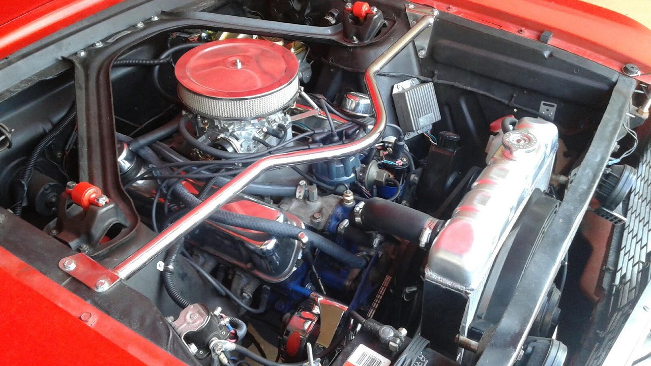 Ford Windsor engine — Image Credit: Kaleodu at English Wikipedia - CC BY 4.0/Wiki Commons