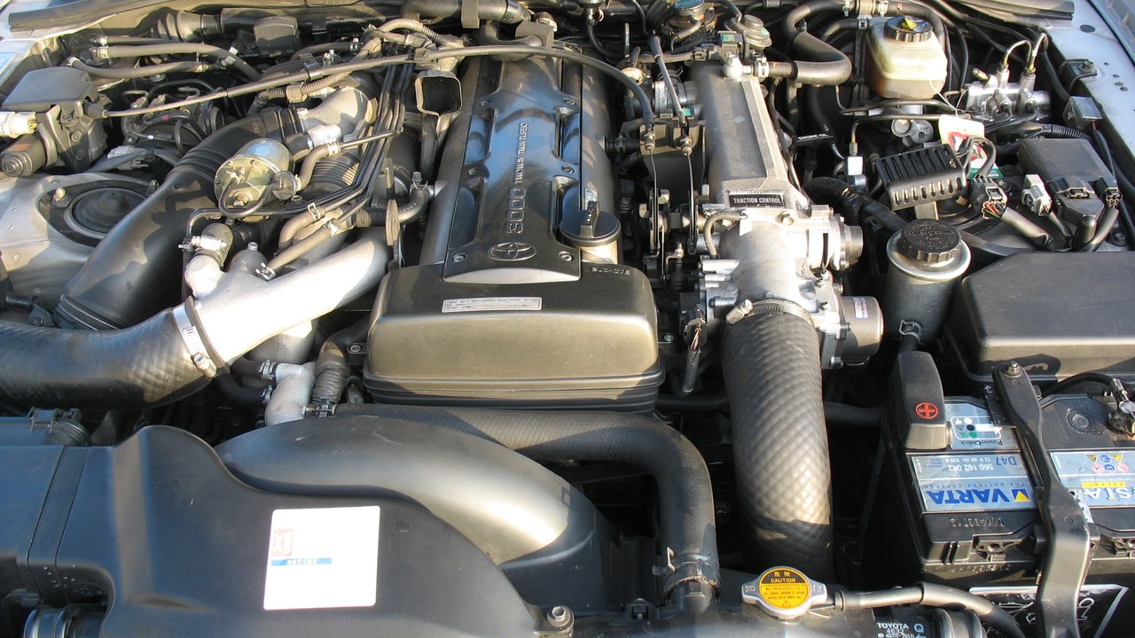 Toyota JZ engine — Image Credit: Don Huhnson - CC BY-SA 3.0/Wiki Commons