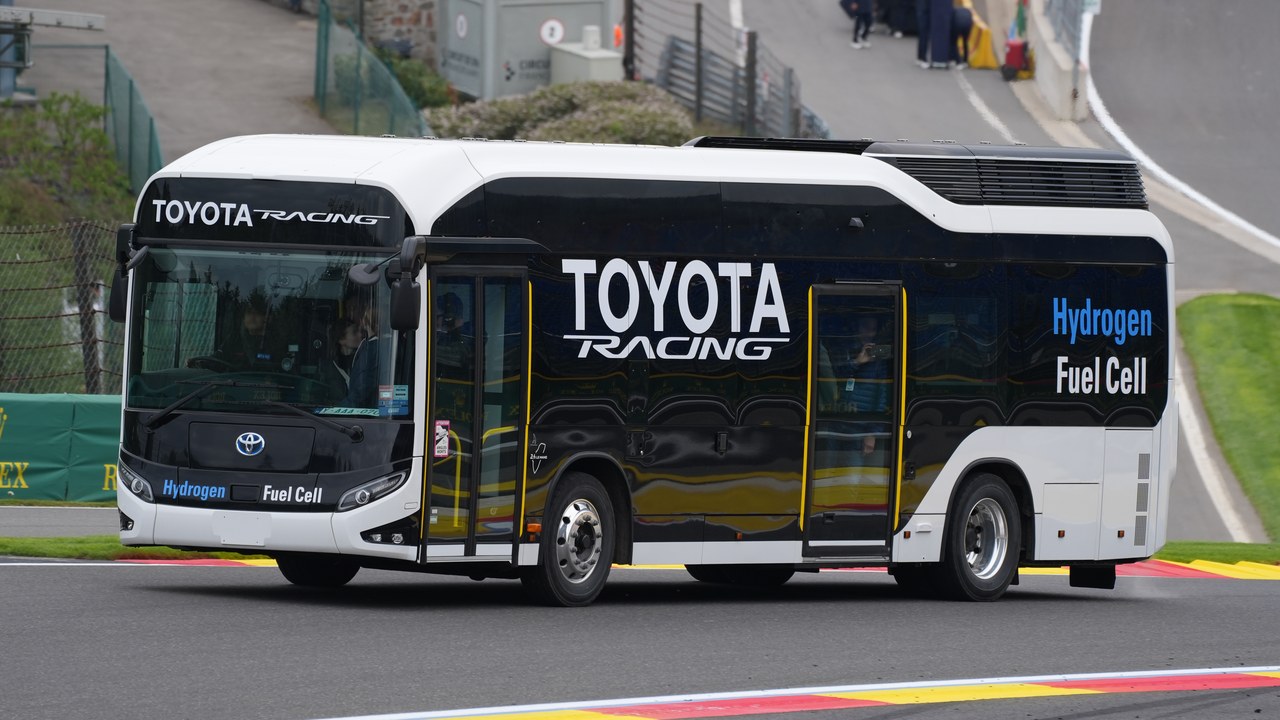 Hydrogen vehicle — Image Credit: MarcelX42 - CC BY-SA 4.0/Wiki Commons