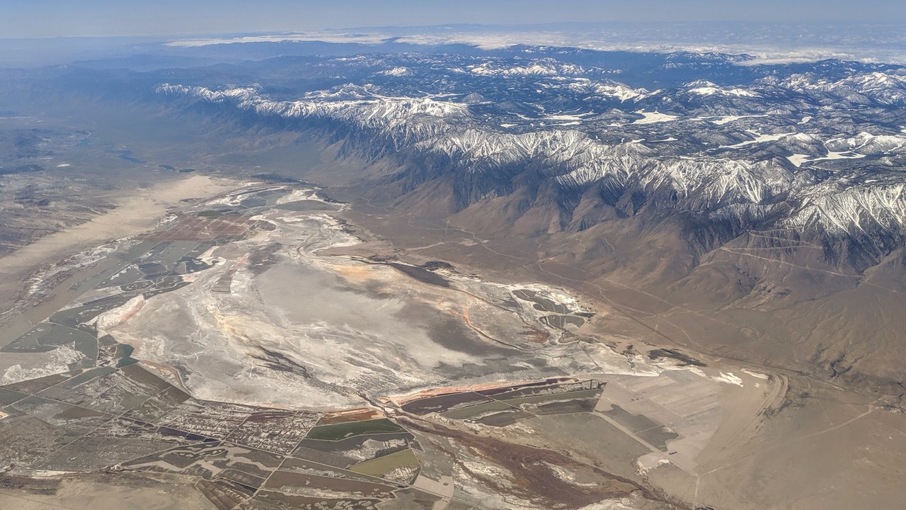Owens Lake — Image Credit: Dicklyon - CC BY-SA 4.0/Wiki Commons
