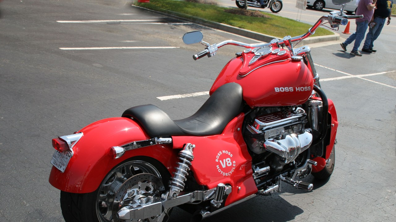 Boss Hoss BHC-3 LS3 — Image Credit: Larry Grubbs - CC BY 2.0/Wiki Commons