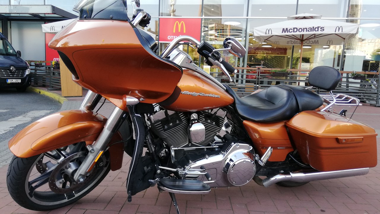 Harley-Davidson Road Glide — Image Credit: Mojmir Churavy - CC BY-SA 4.0/Wiki Commons