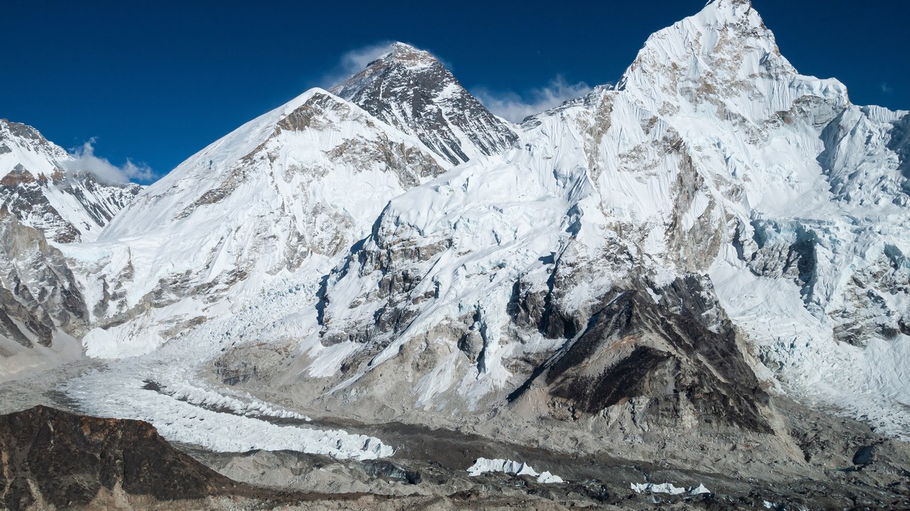 Khumbu Glacier — Image Credit: Vyacheslav Argenberg - CC BY 4.0/Wiki Commons