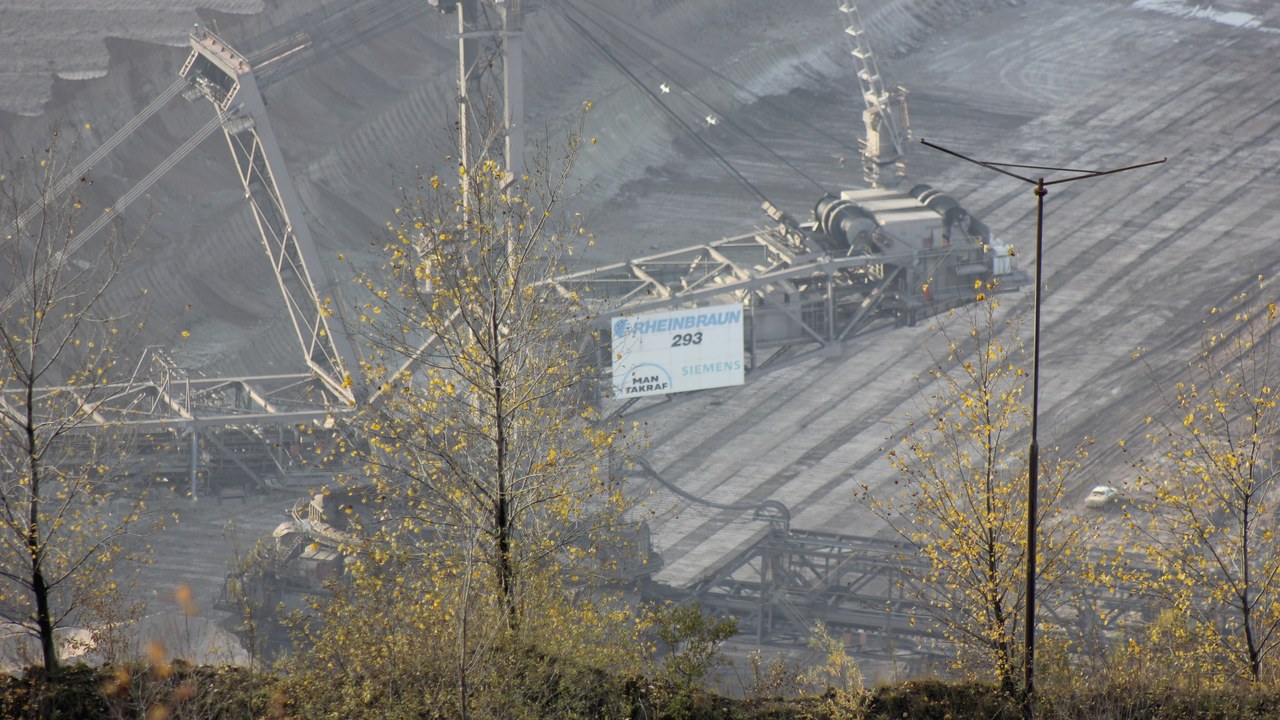 Bagger 293 — Image Credit: bluecloud9 - CC BY-SA 2.0/Wiki Commons