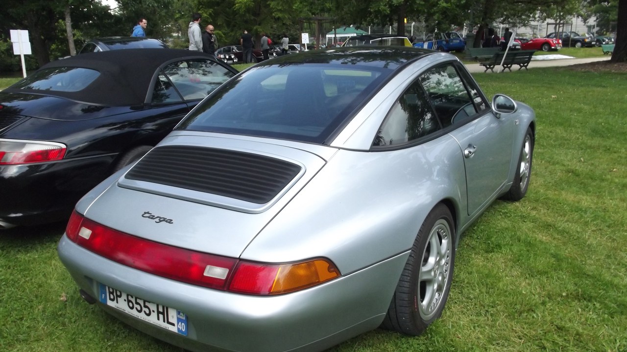 Porsche 911 Targa (993) — Image Credit: Handelsgeselschaft - CC BY-SA 4.0/Wiki Commons