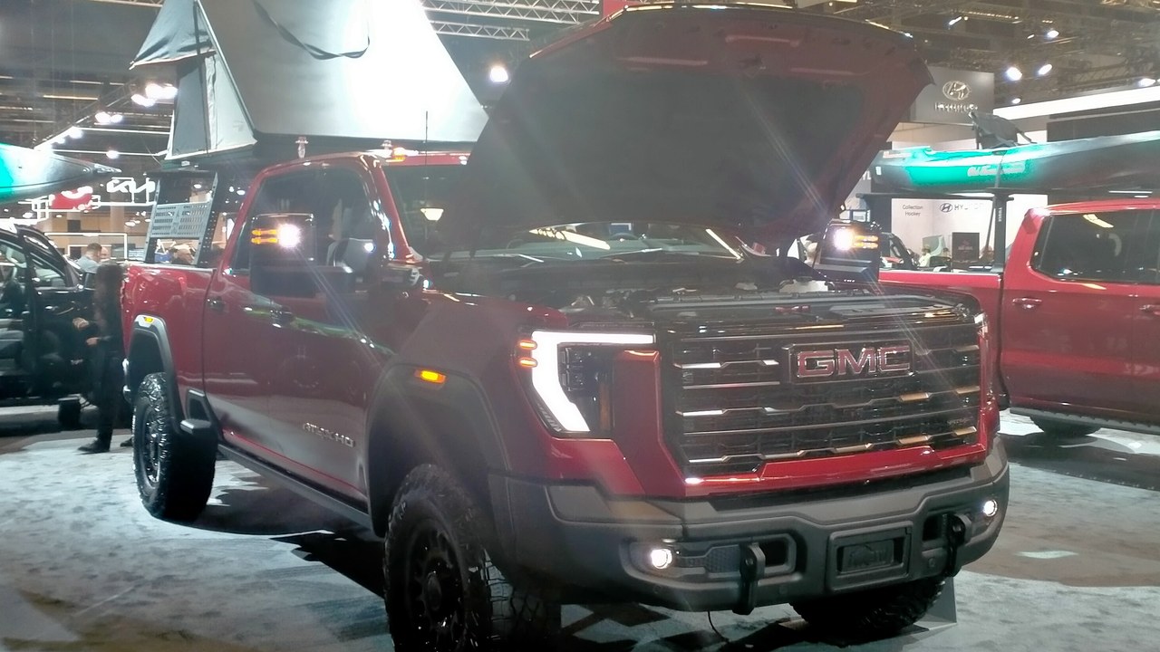 GMC Sierra 3500HD — Image Credit: Bull-Doser - Public domain/Wiki Commons
