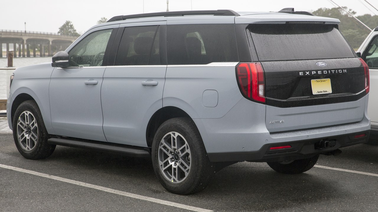 Ford Expedition — Image Credit: Mr.choppers - CC BY-SA 4.0/Wiki Commons